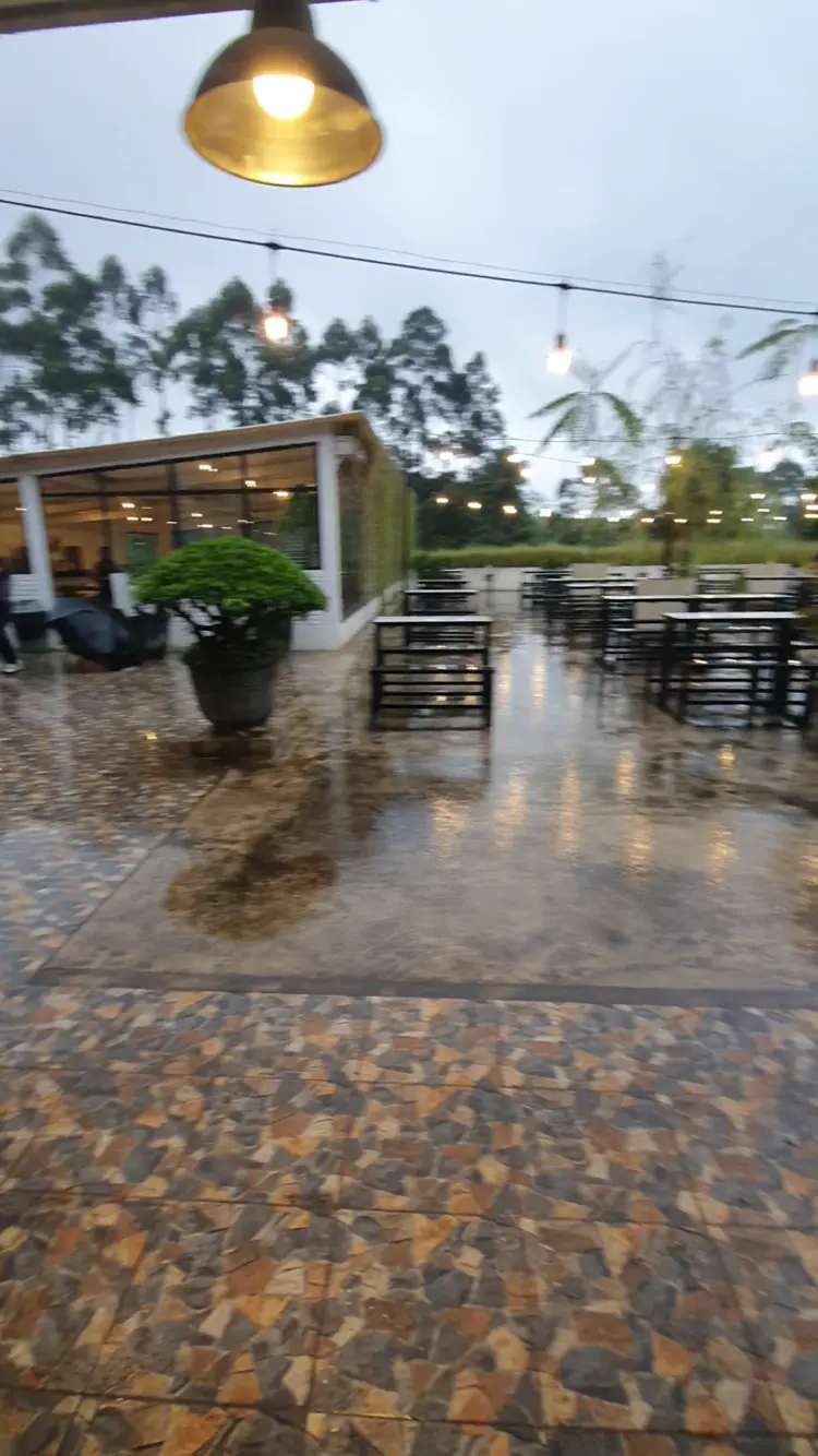 Kawitan Coffee & Eatery 5