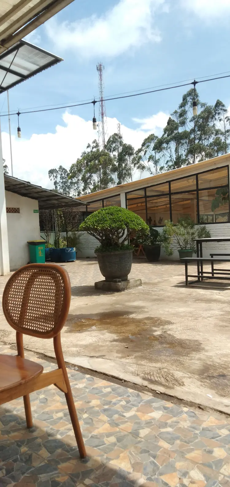 Kawitan Coffee & Eatery 8