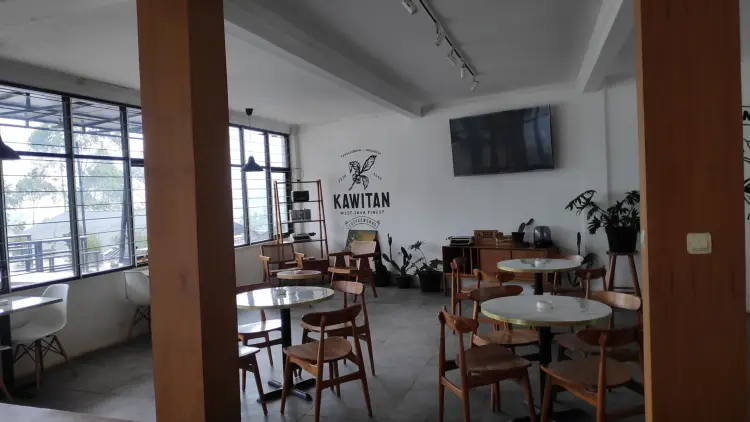 Kawitan Coffee & Eatery 6