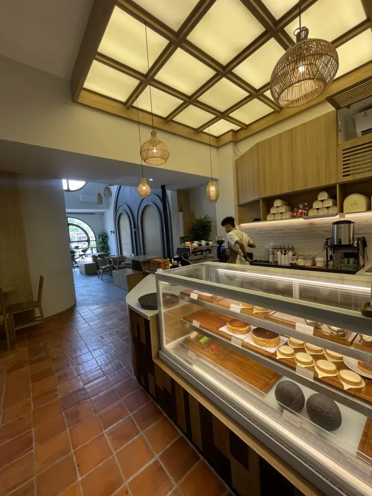 Kase Heritage Hobbit House 9