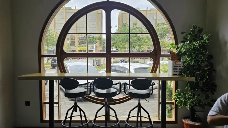 Kase Heritage Hobbit House 8