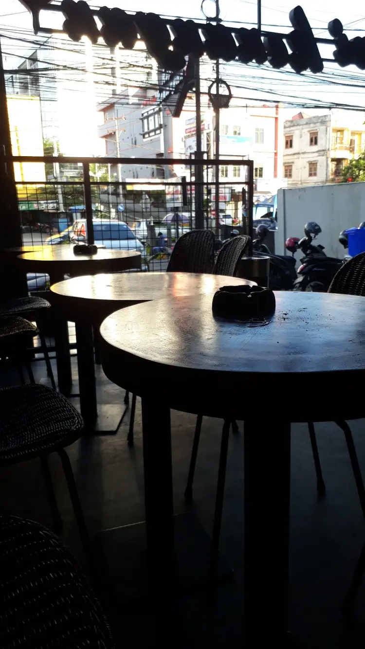 Kopi Kenangan - Ruko Jl. MT Haryono Balikpapan 6