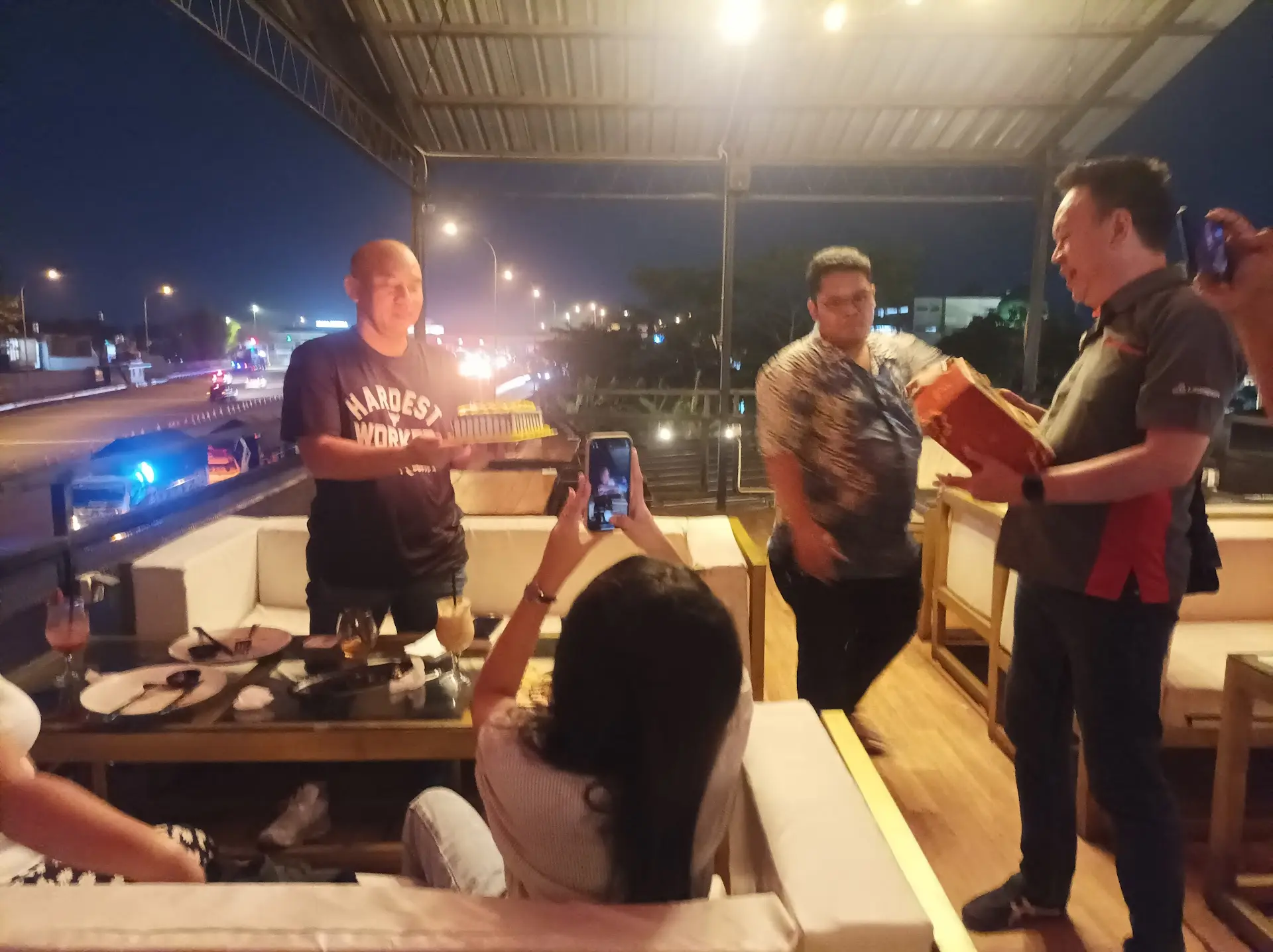 Coffee by the highway? I tried the hits & misses of this Semarang cafe for you 5