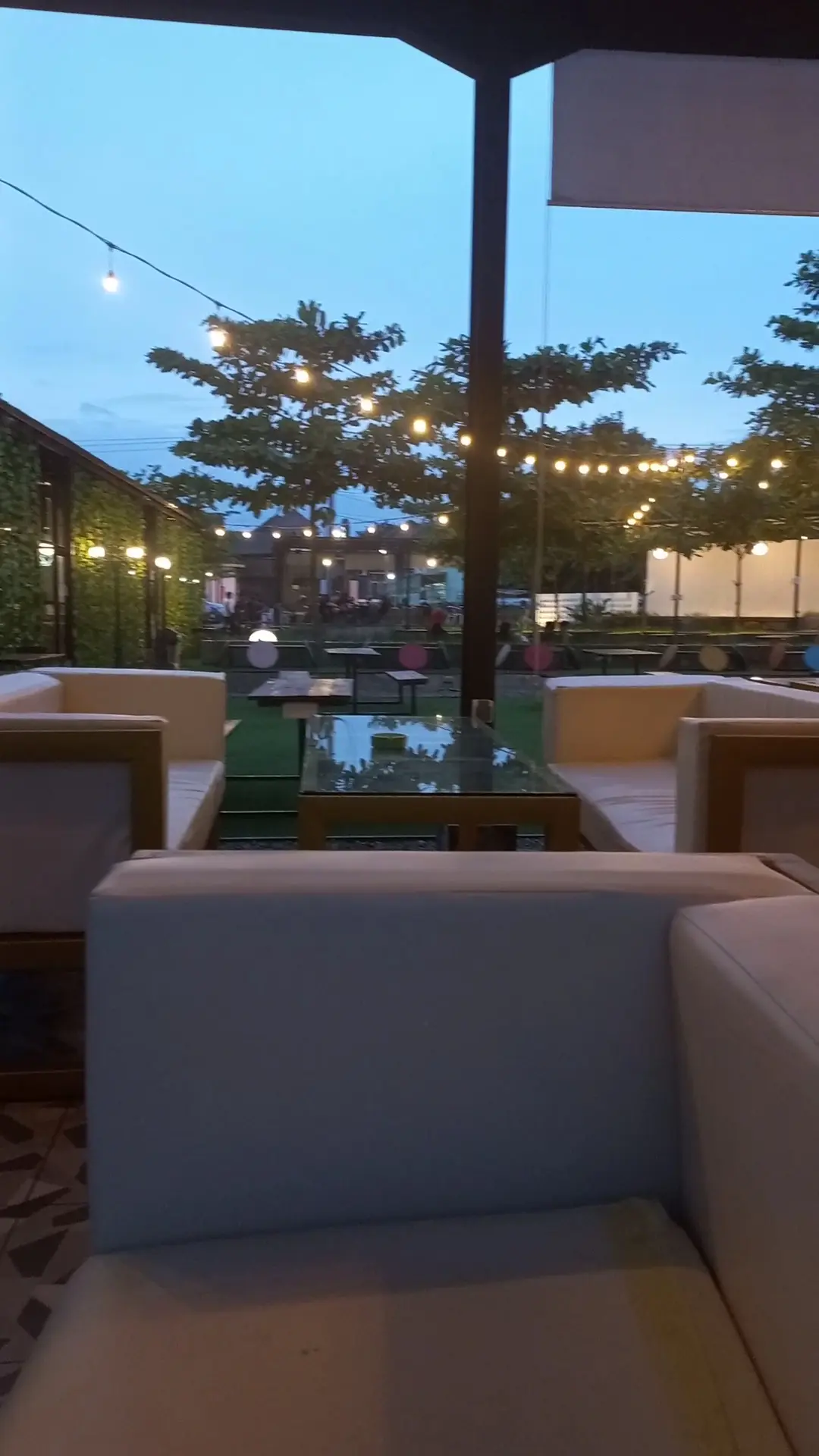 Coffee by the highway? I tried the hits & misses of this Semarang cafe for you 7