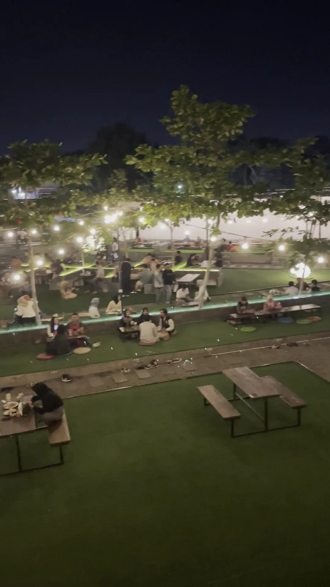 Coffee by the highway? I tried the hits & misses of this Semarang cafe for you 4