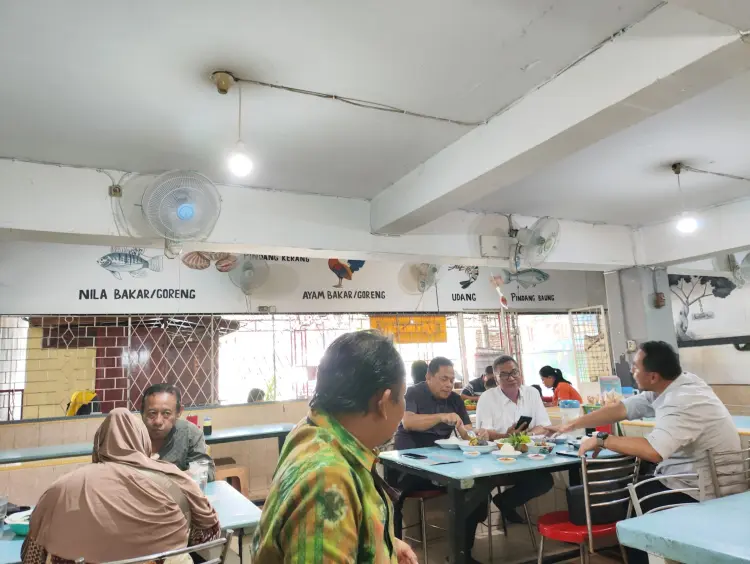 榴莲脑袋们请进!巨港这家发酵榴莲蒸鱼谁懂啊!