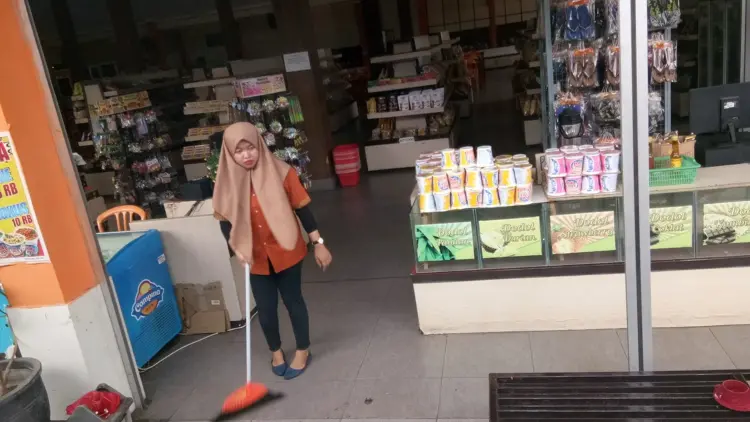 RM Kurnia Jatim Tuban 9