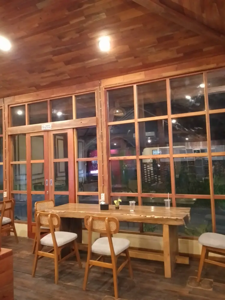 Malica Coffee and Eatery 4