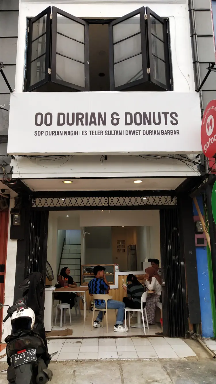 OO Durian & Donut 1
