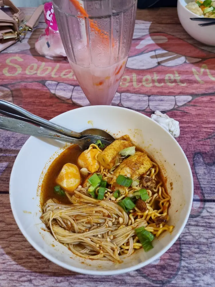 Seblak Jeletet Murni 3