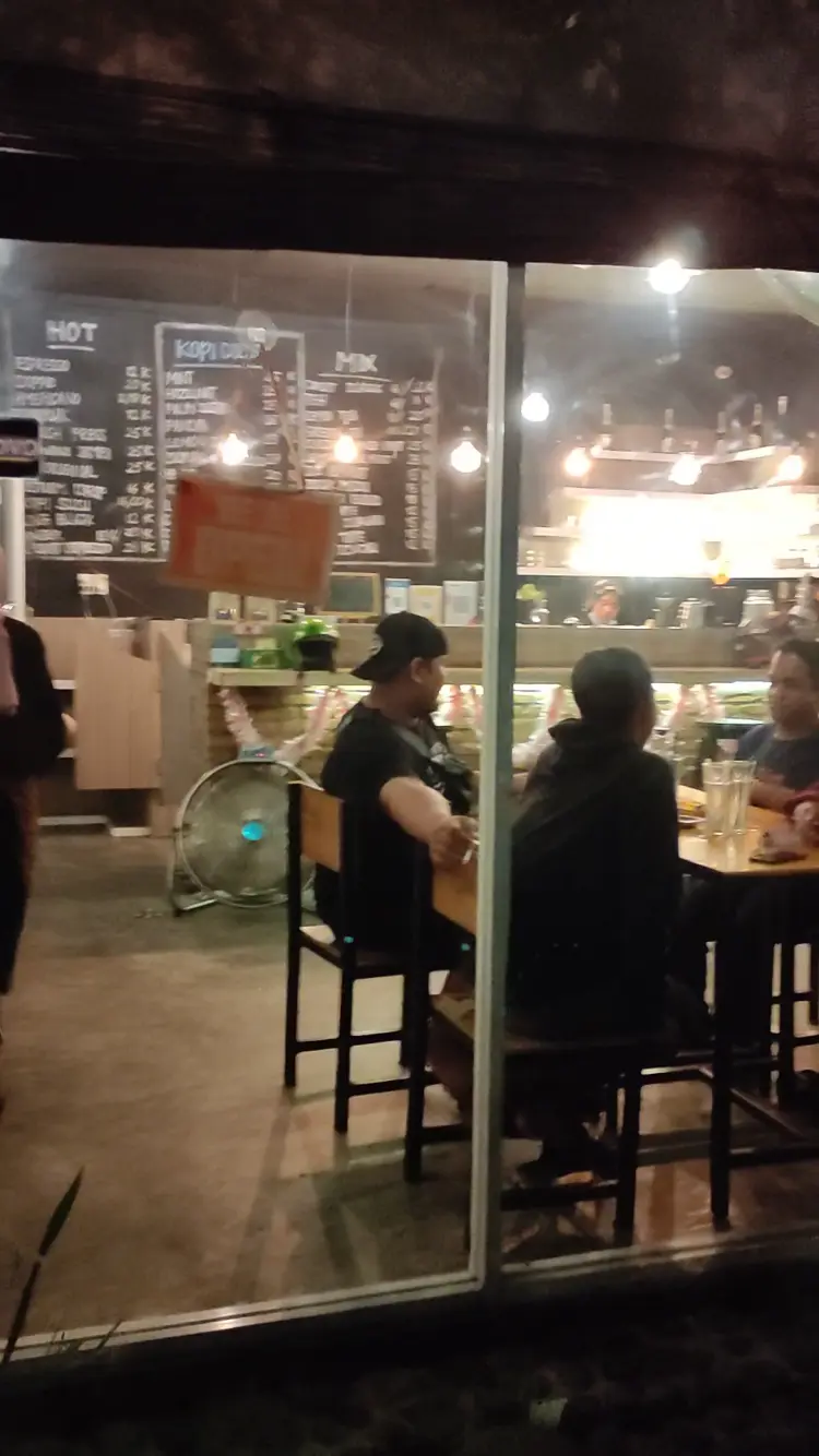 Rumah Coffee - BTN Manggis 10