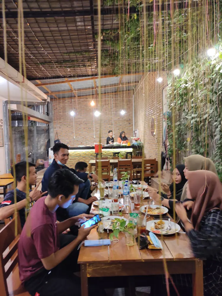 Rumah Coffee - BTN Manggis 9