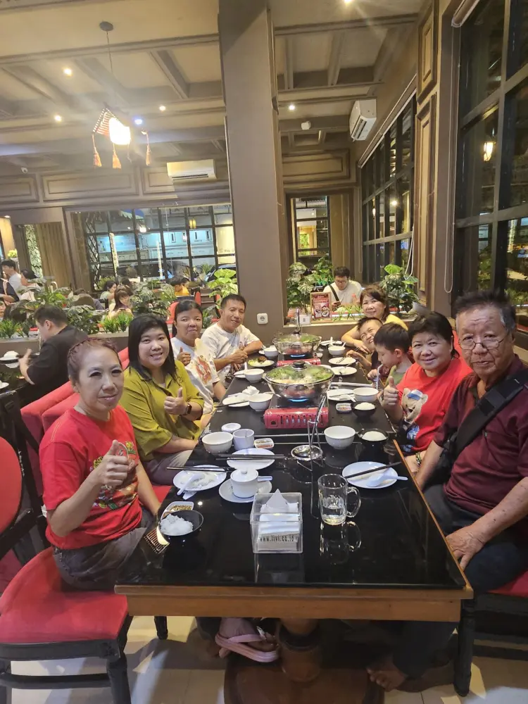 CEMARA HOTPOT Steamboat and Dimsum 4