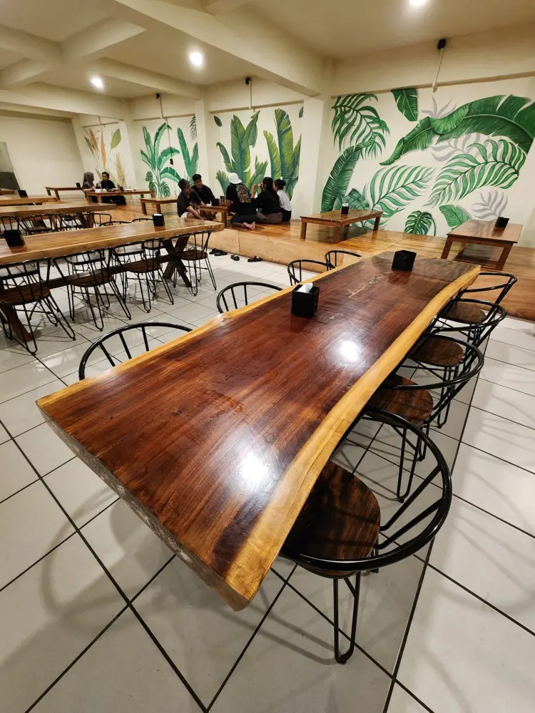 Warung Pak Untung Cafe 3