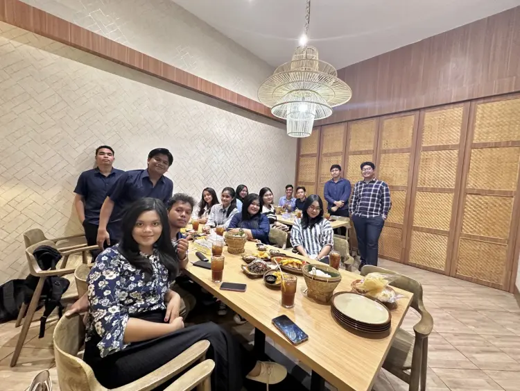 KAMPOENG NELAYAN seafood restaurant 6