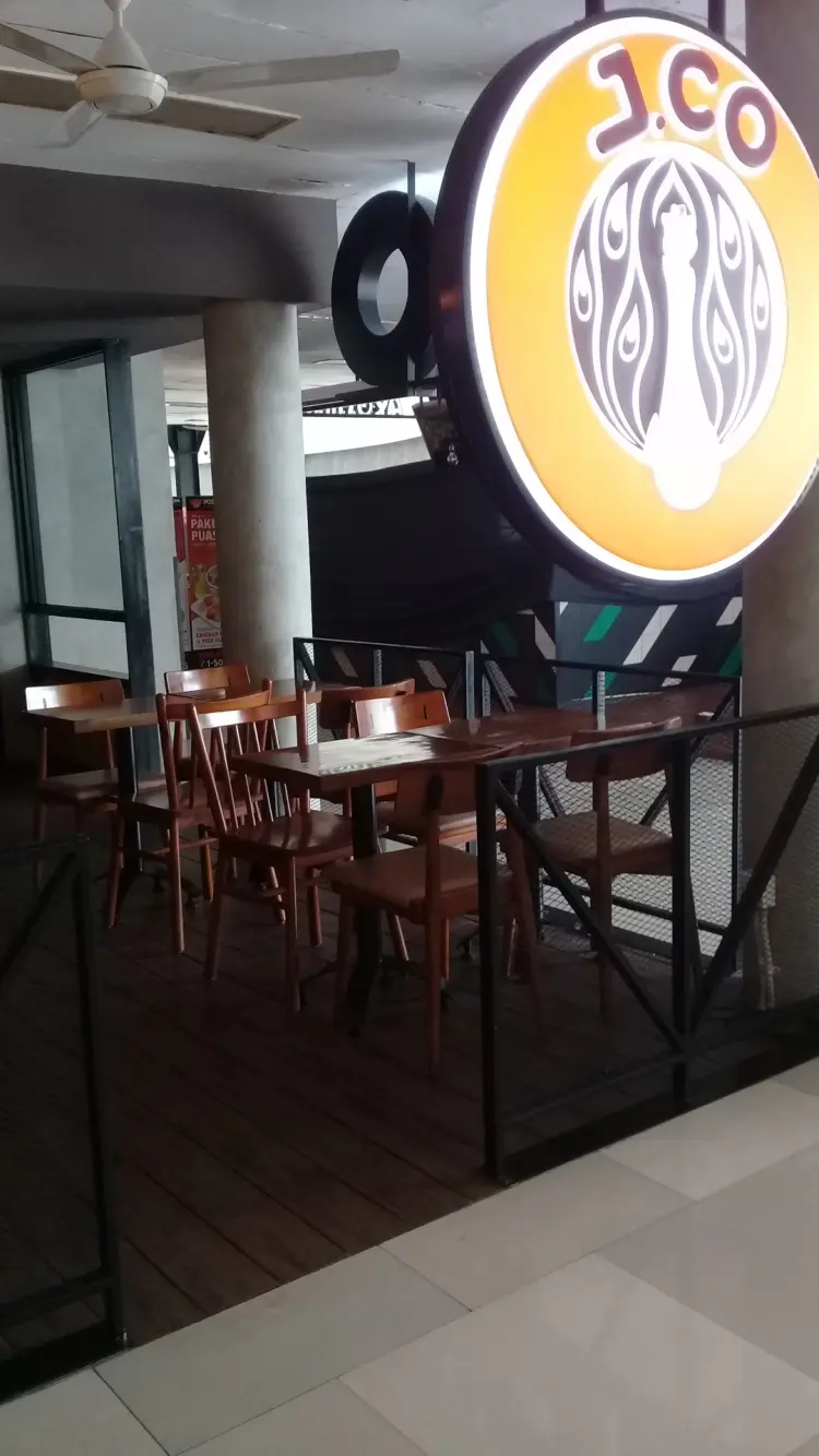 J. Co donuts & coffee - plaza festival 5