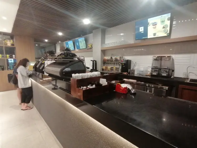 +62 Coffee & Space - Tanjung Duren 3