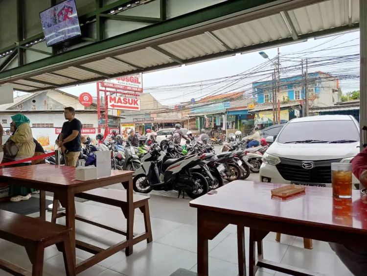 Nasi Mandhi Bosgil Condet 4