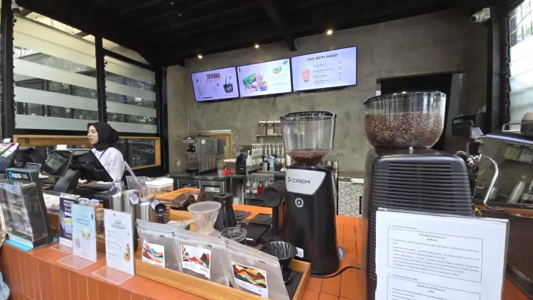 Nako Coffee Shop Lampung 2