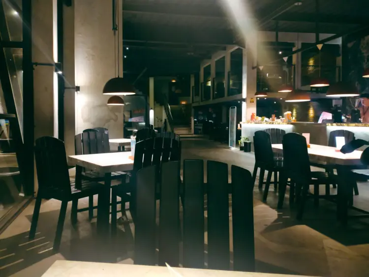 Juji Espresso & Filter Bar 9