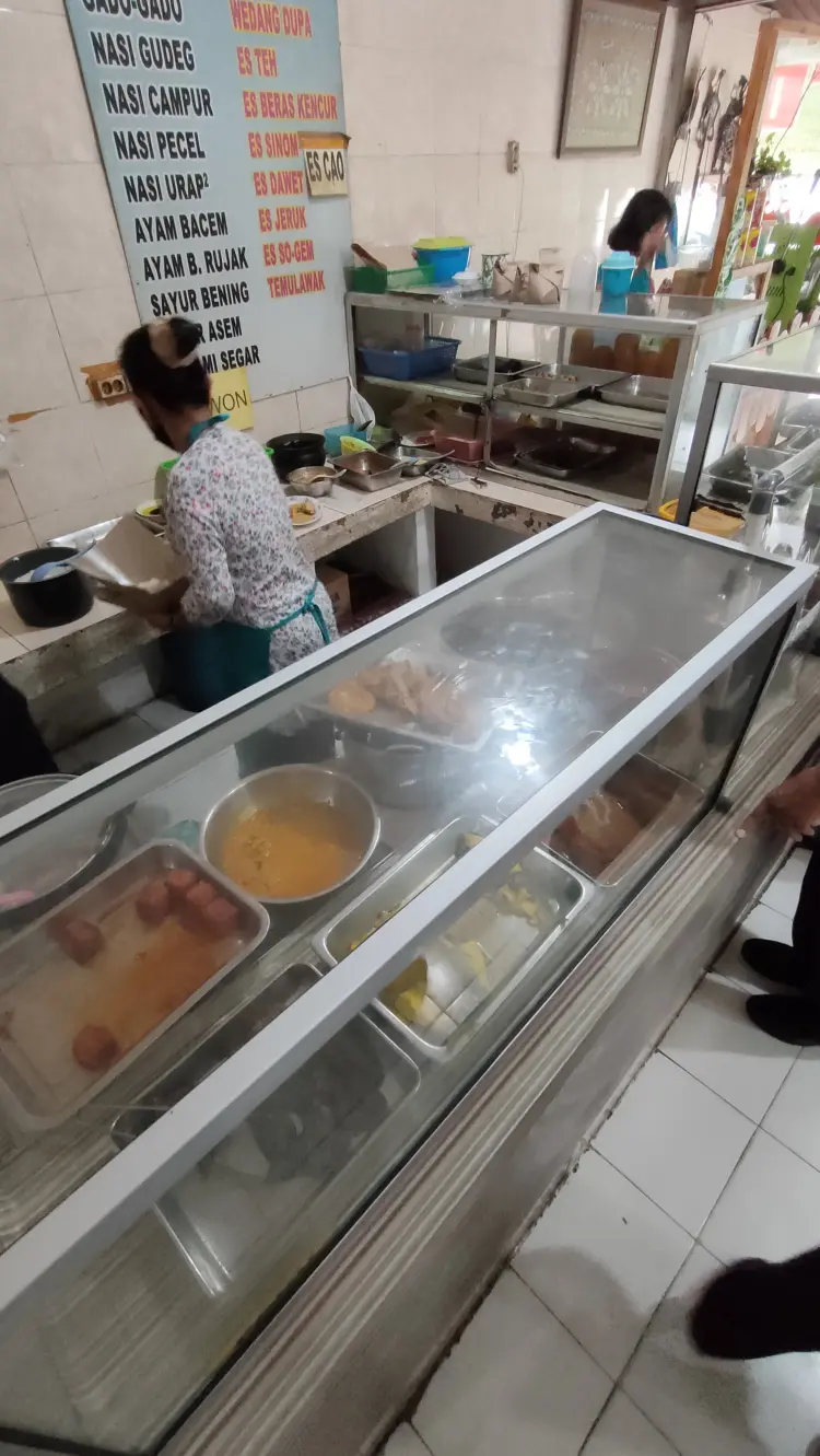 Depot Gado-Gado Dupa 7