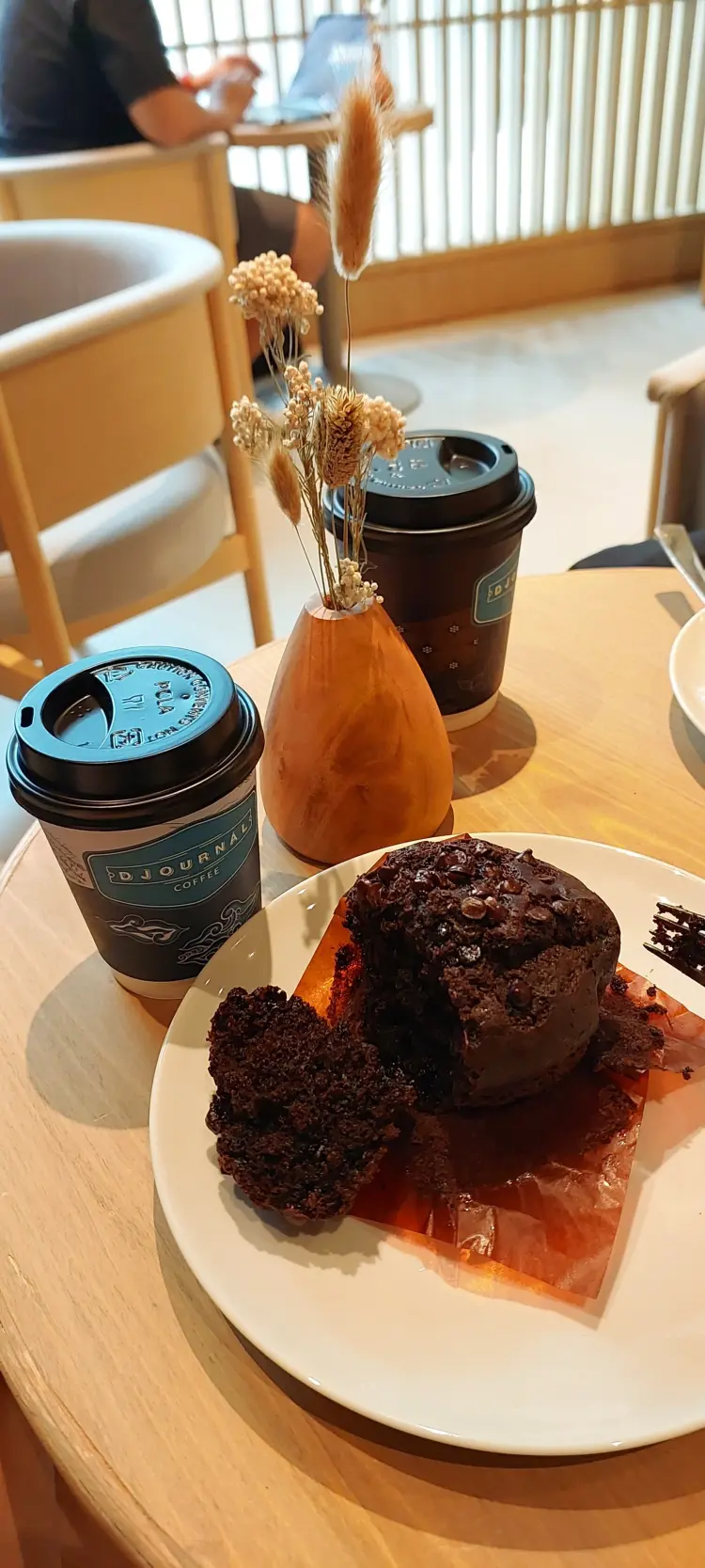 Djournal Coffee at Cafe Kissa 9