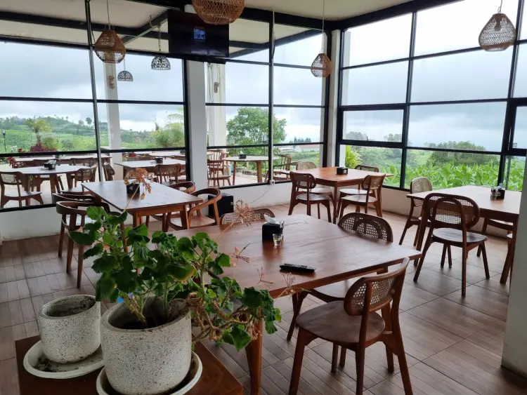 The Mahesa Coffee & Eatery 3