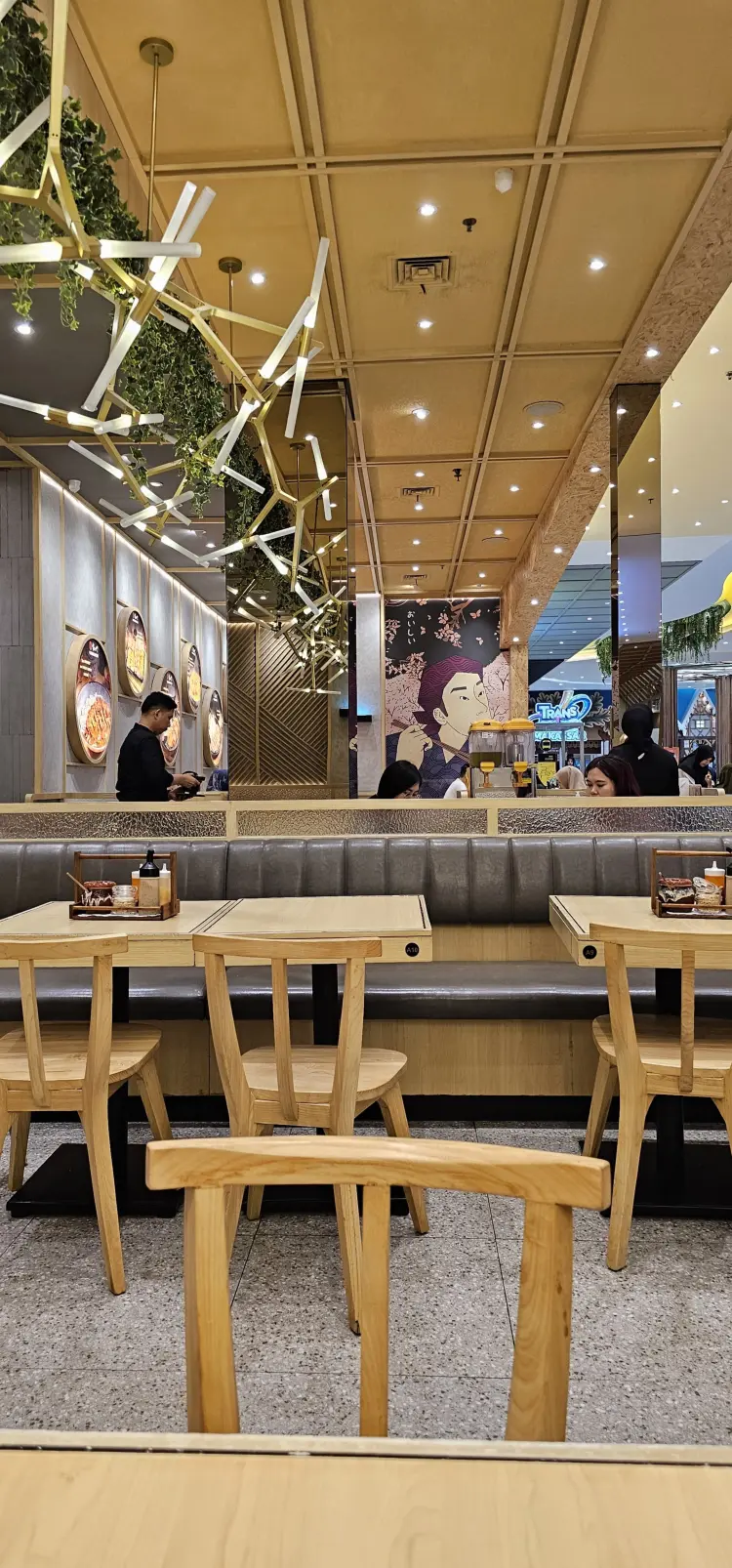 Kimukatsu Trans Studio Makassar 10