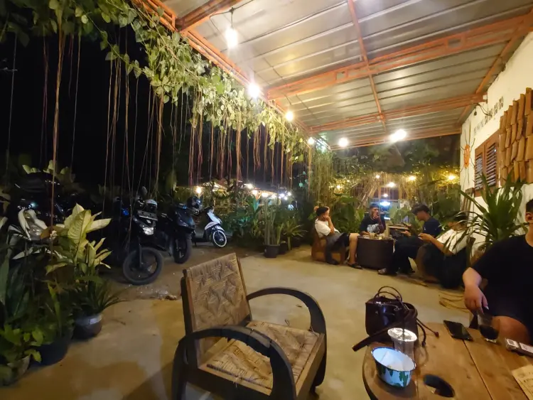 Studio DJajan Metro 7