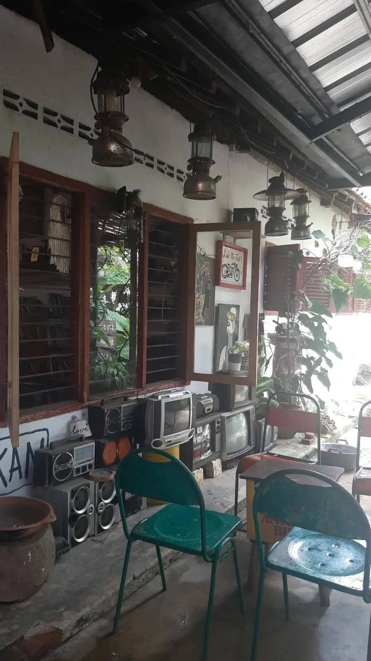 Studio DJajan Metro 4