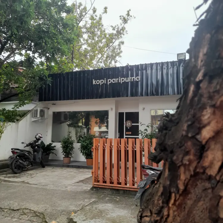Kopi Paripurna & Roastery 1