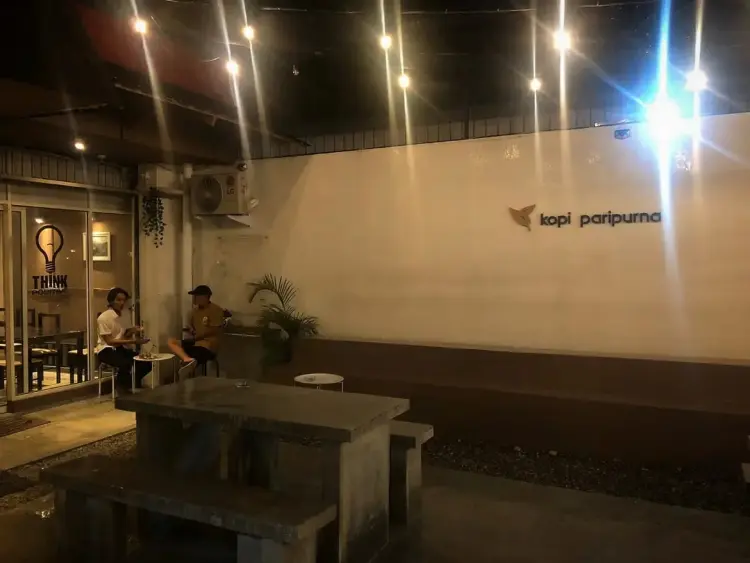 Kopi Paripurna & Roastery 3