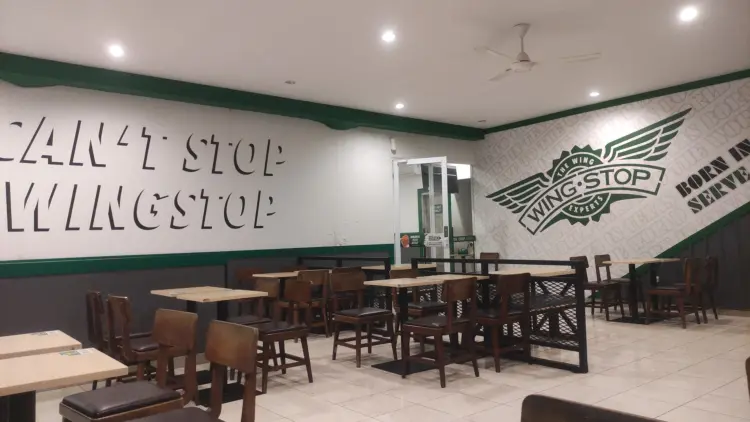 WINGSTOP CIHAMPELAS BANDUNG 4
