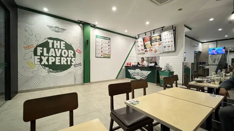 WINGSTOP CIHAMPELAS BANDUNG 2