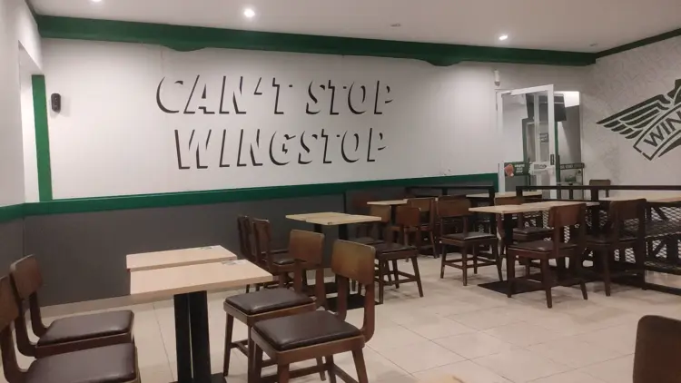 WINGSTOP CIHAMPELAS BANDUNG 5