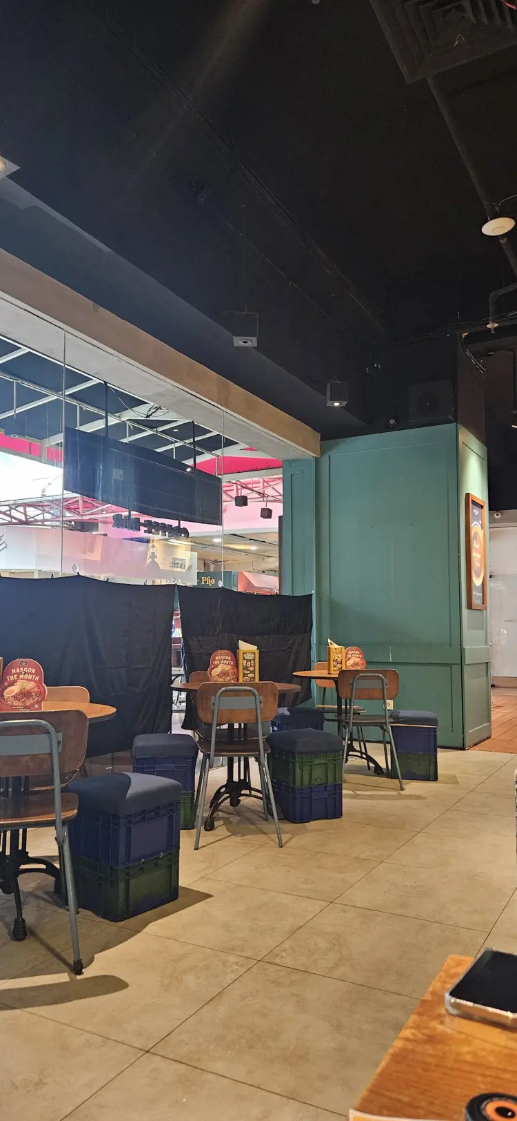 The People's Cafe Pasaraya Blok M 9