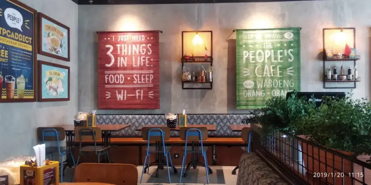 The People's Cafe Pasaraya Blok M 10
