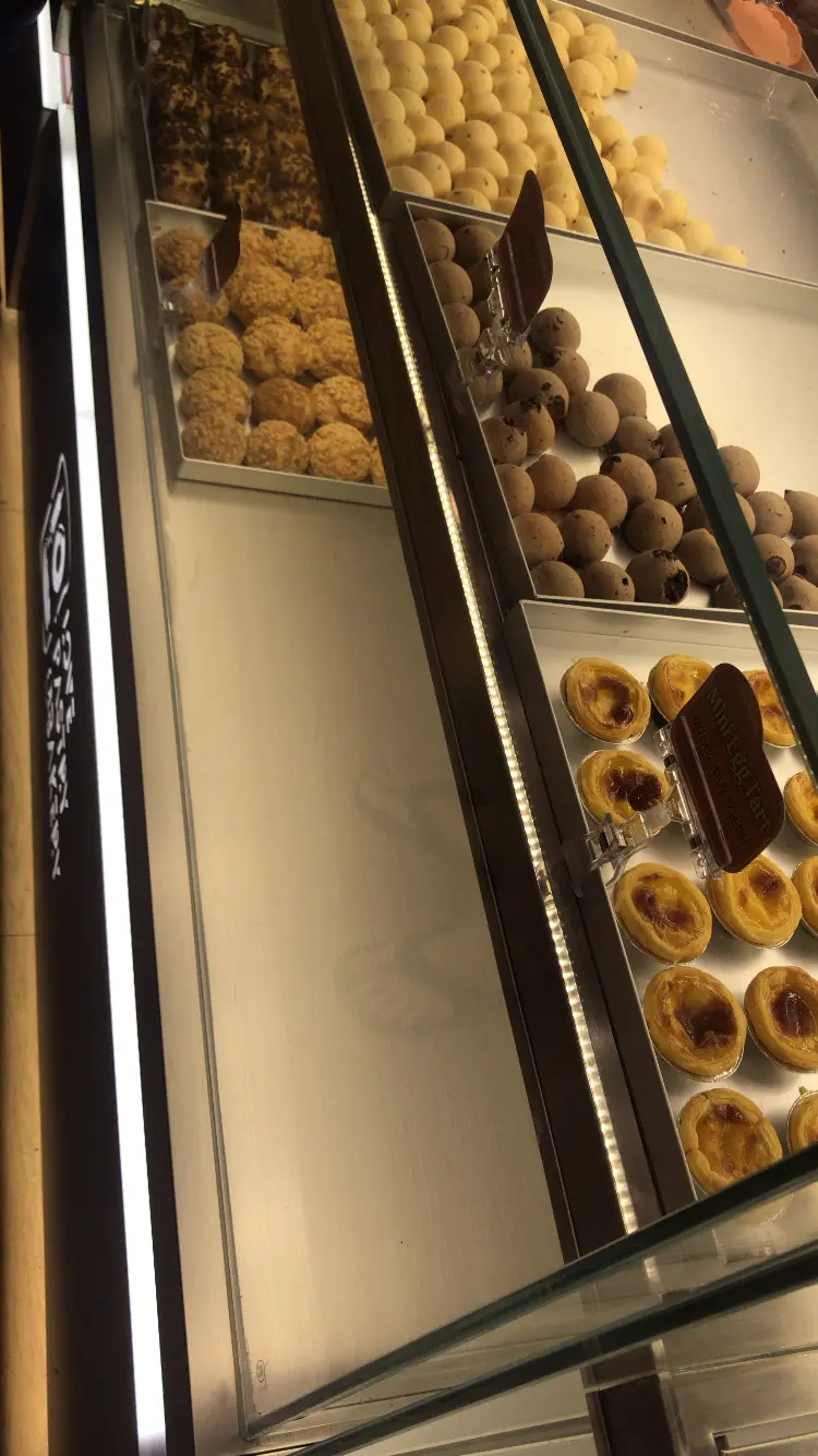 It's Love Pastry & Bakery 8