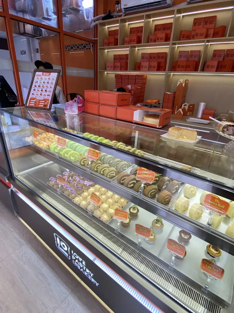 It's Love Pastry & Bakery 9