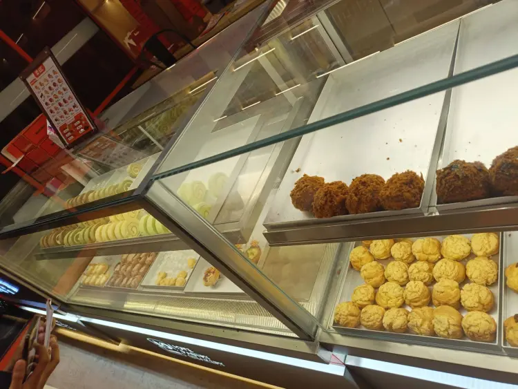 It's Love Pastry & Bakery 4