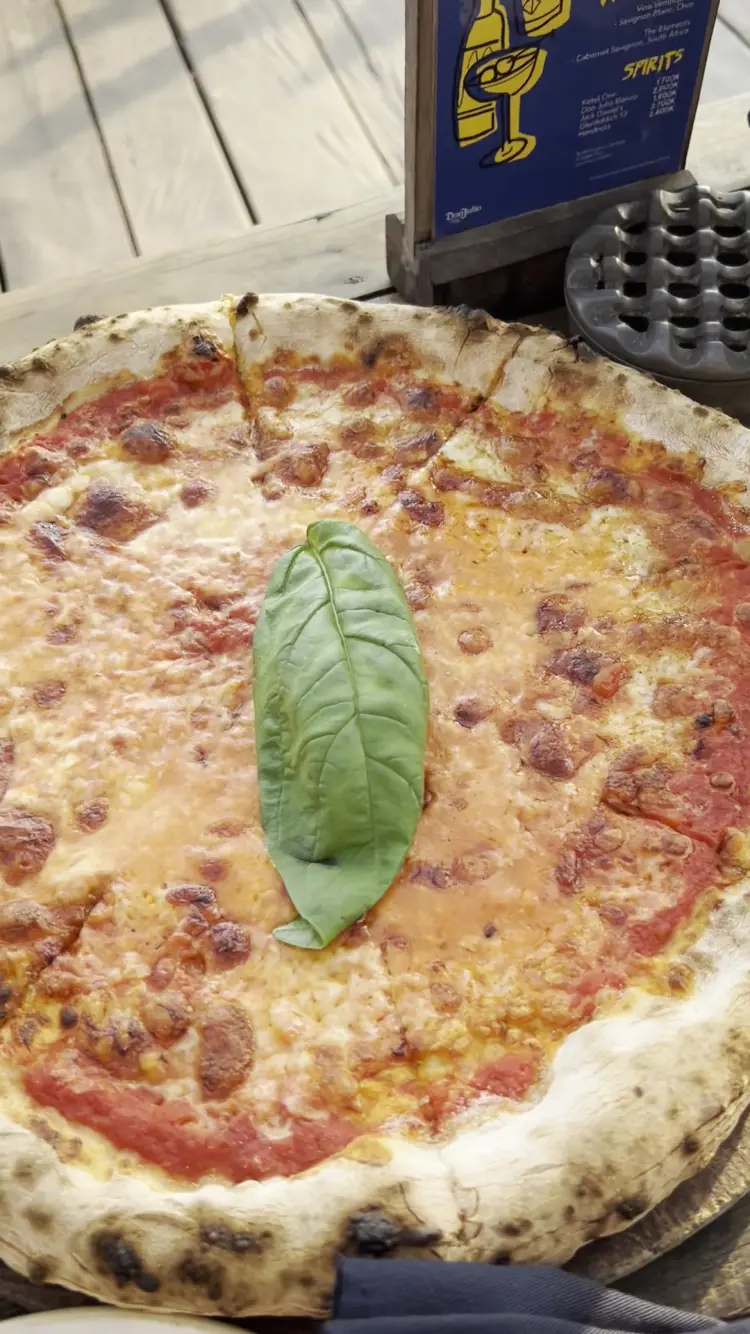 花100欧在Canggu看日落，La Brisa是神坛还是智商税？