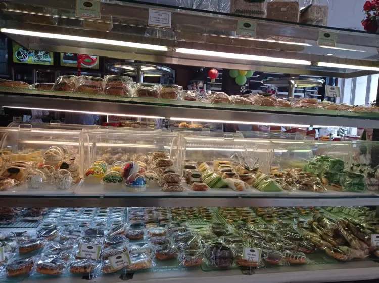 Shereen Cake & Bread 8