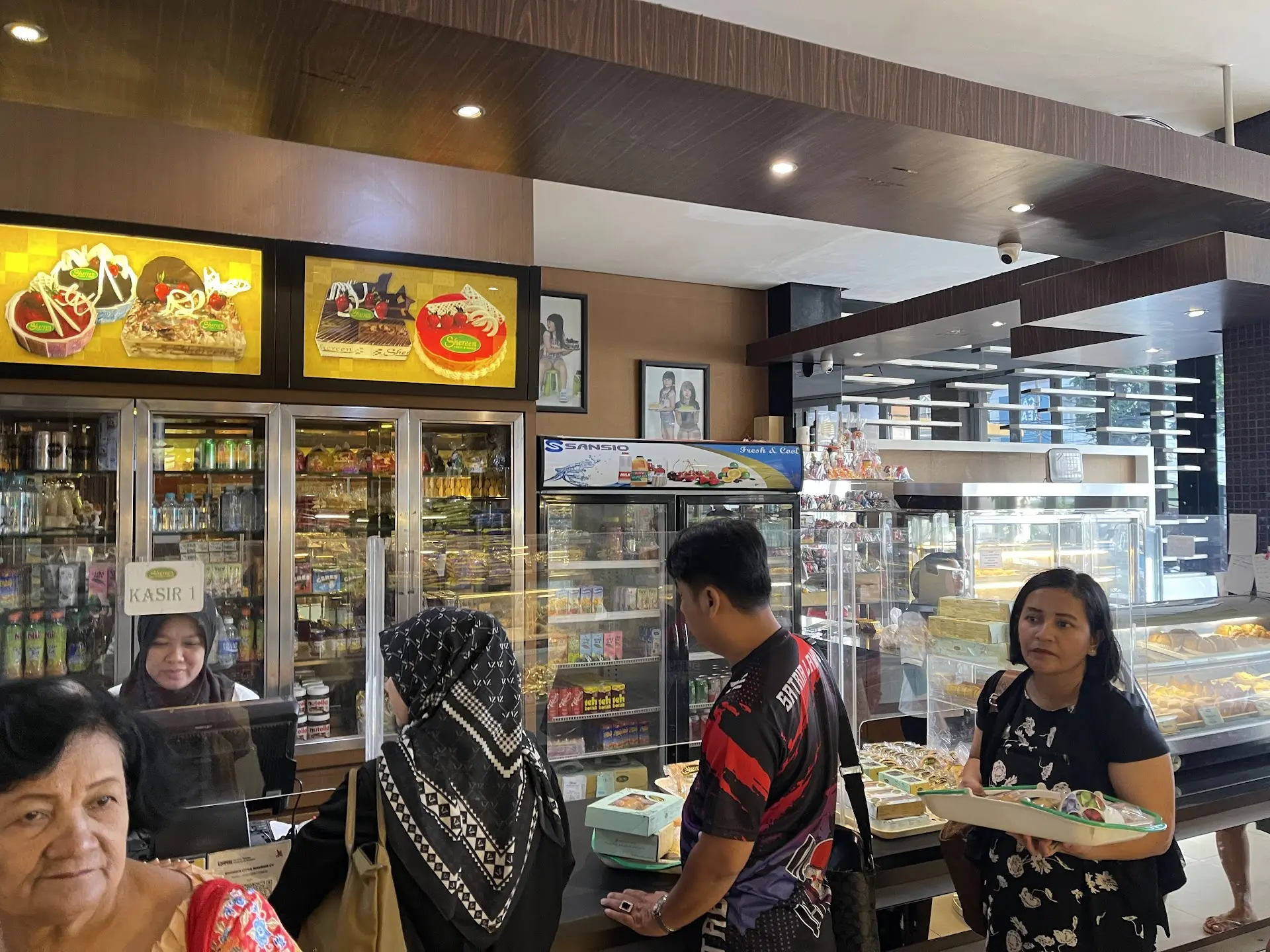 Toko Roti Lokal legendaris di Lampung, siap-siap bilang Anjay pas bayar 2