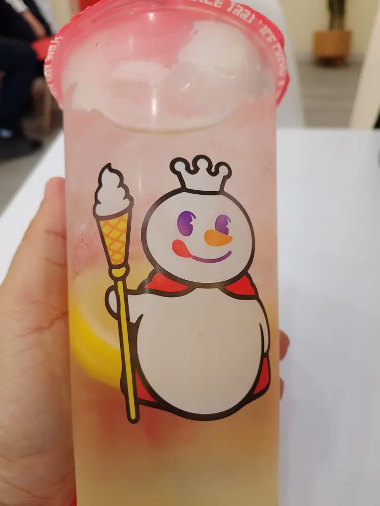 Mixue Pramuka - Ice cream and Tea 10