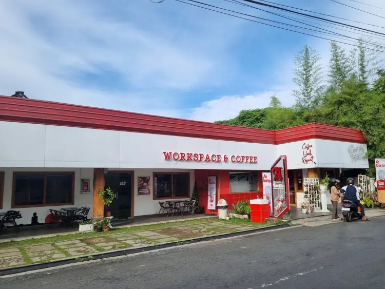 Garis Kota Workspace And Coffee 1