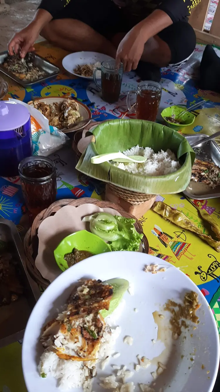 Warung Nasi Ibu Rusti 5