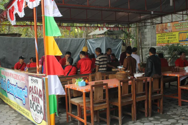 Ayam Goreng Jawa Mbah Cemplung 4