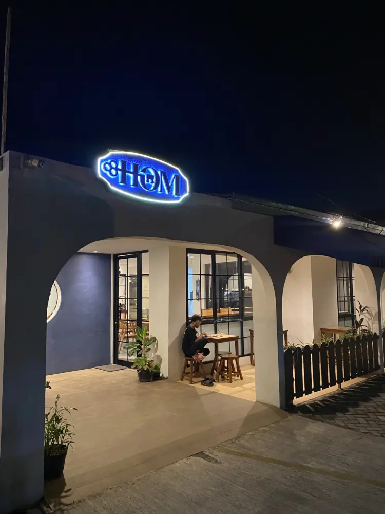 HOM.id Coffee and Pastry Padang 1