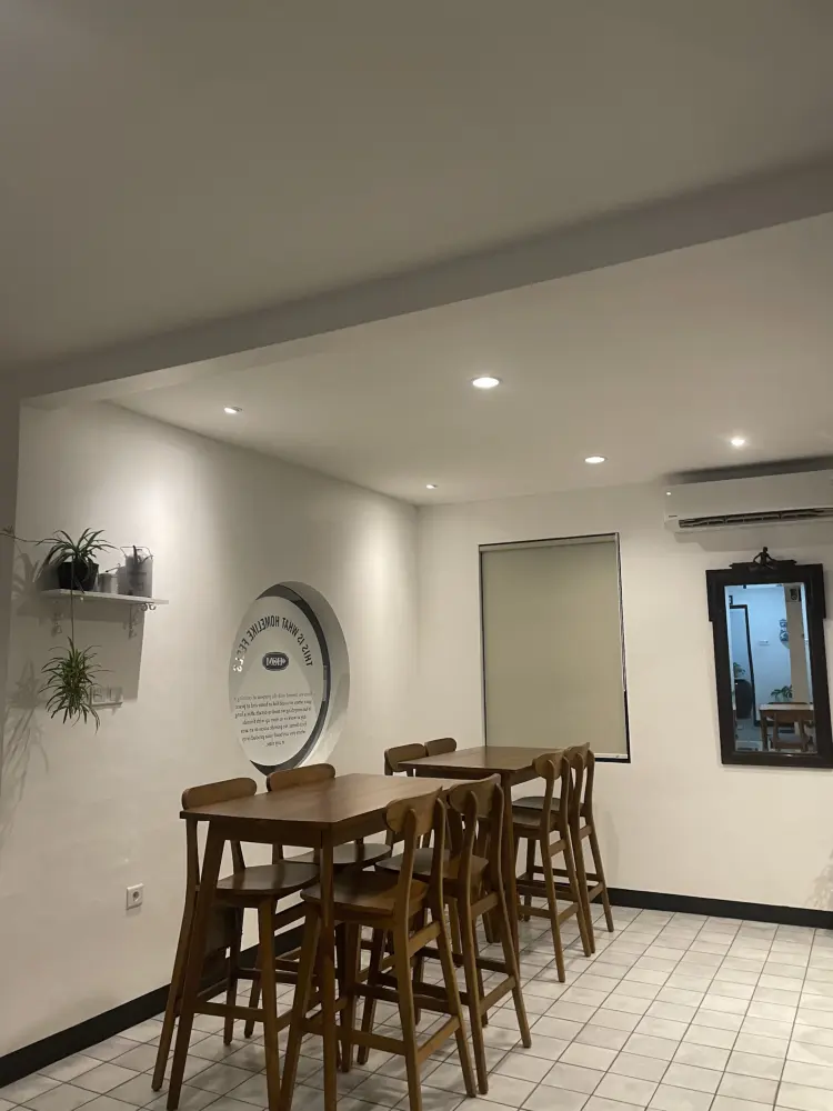 HOM.id Coffee and Pastry Padang 8