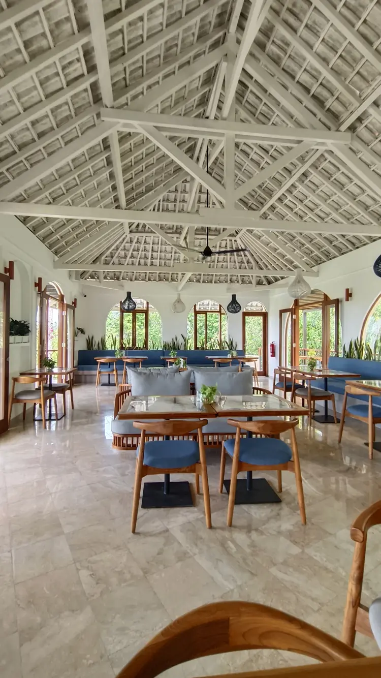 Manna Cafe Jimbaran 8